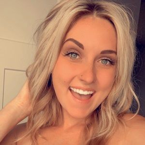 Meet your Posher, Mackenzie